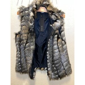 Paz Torras Fur Vest - Made in Spain US 8/UK 14 - NWT - MSRP: $180